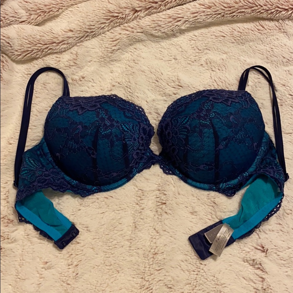 Victoria’s Secret Very Sexy Push Up 36C